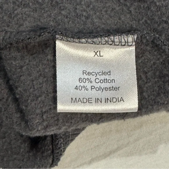 Hot Topic Pink Graphic Black Crewneck Unisex Retro Sweatshirt ‘Just A Vibe’ XL - Picture 5 of 11